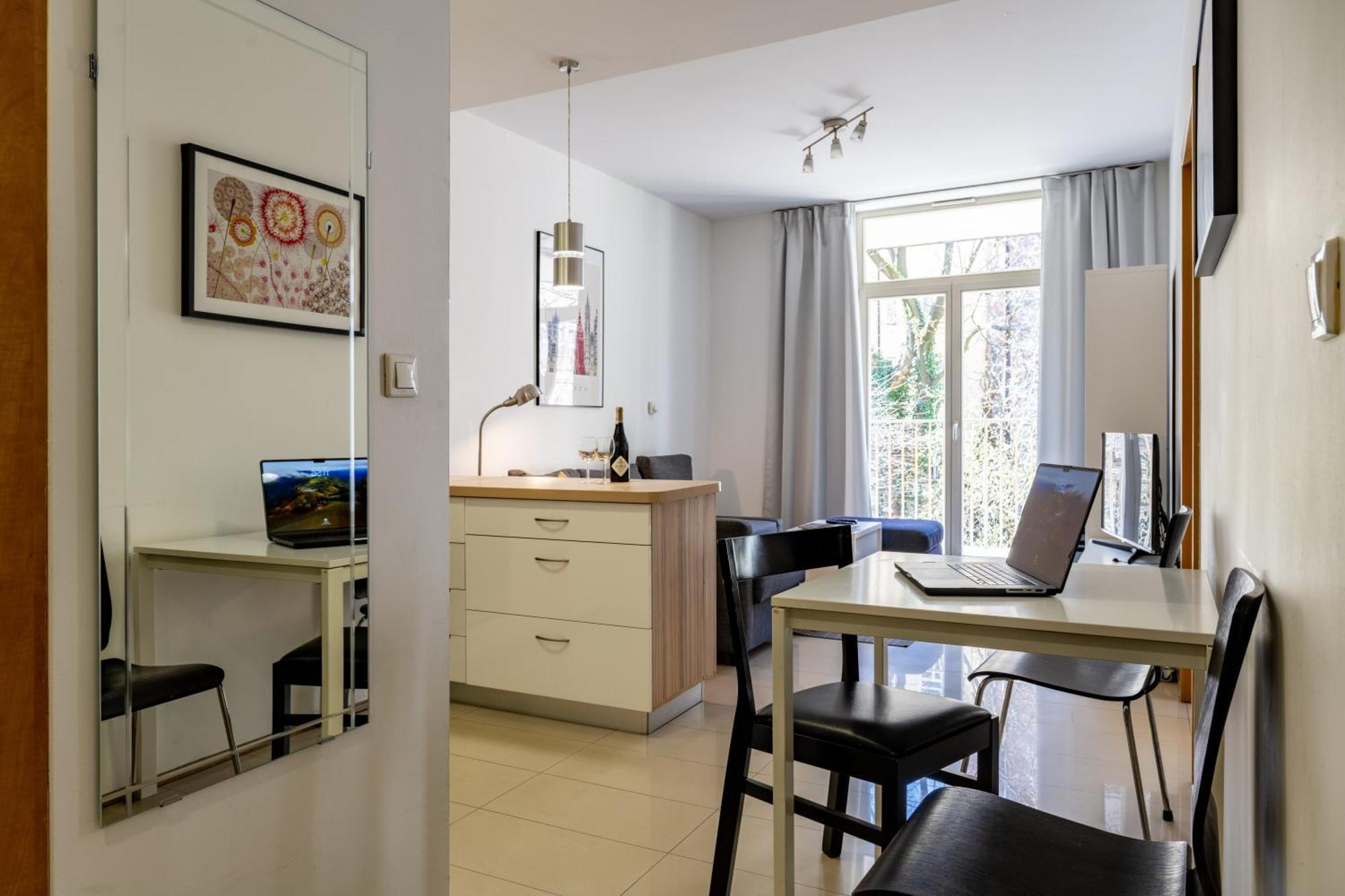 Yourplace Biskupia Old Town Apartments Krakow Bagian luar foto